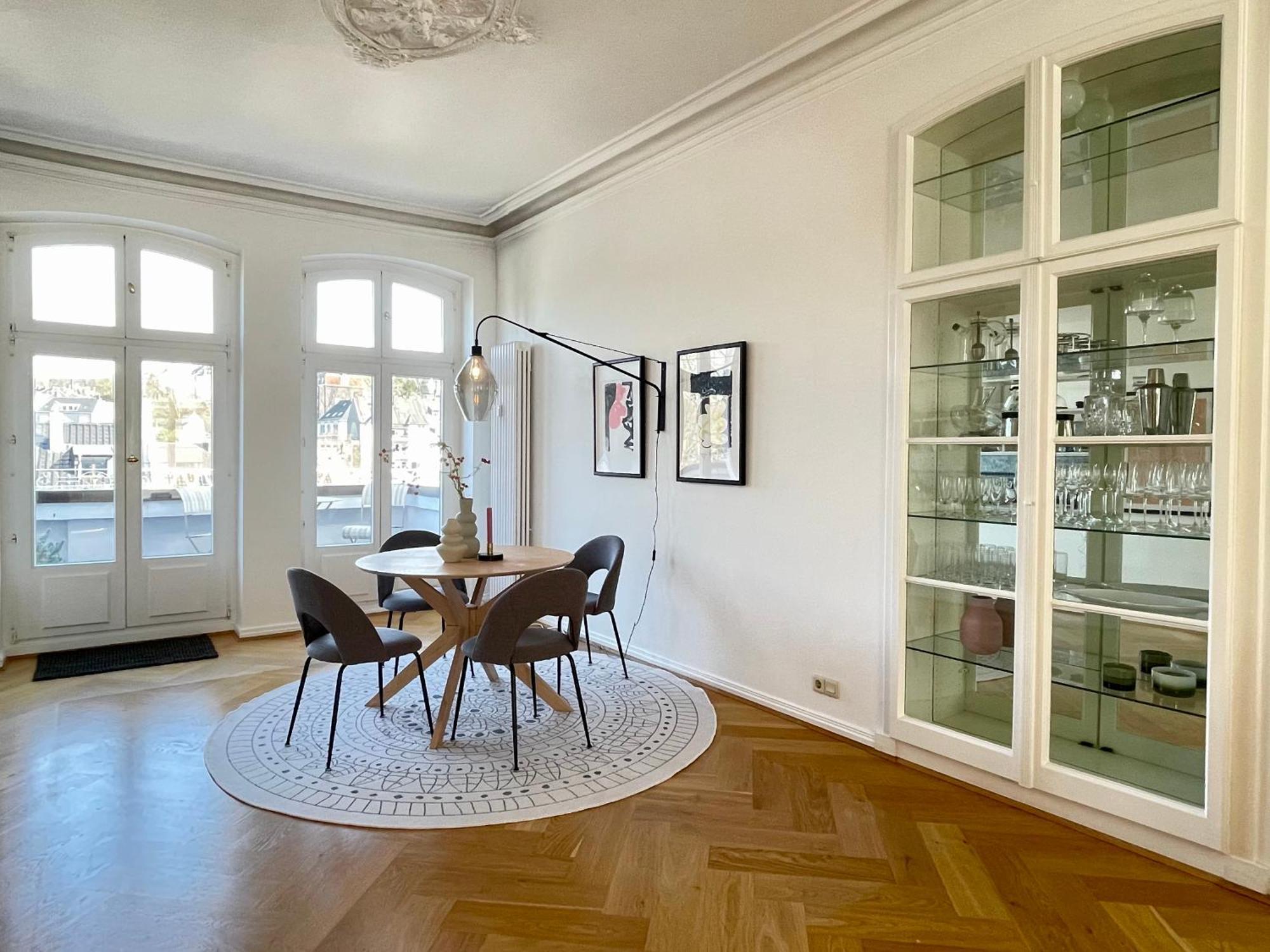 Helle Altbauwohnung Mit Balkon Im Briller Viertel Вупертал Екстериор снимка